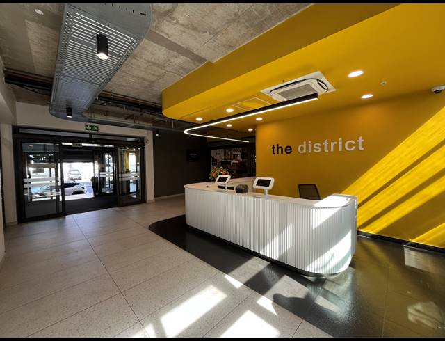 496M² BUSINESS TO LET IN WOODSTOCK